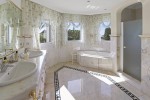 131021_INT_BATH_1-1_LR