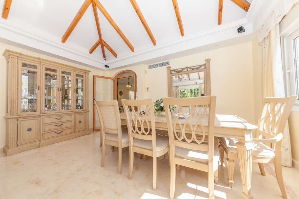 Dining Area Elviria Sea View Villa-2