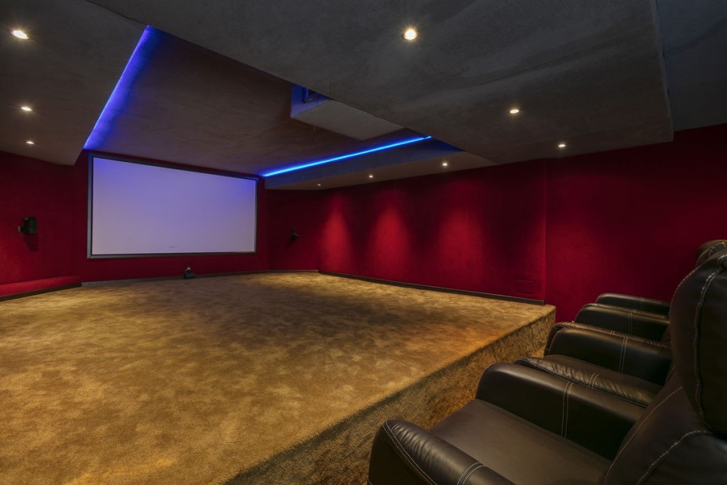 8-e64a9055bba3e77ac8aca3b893cdf826