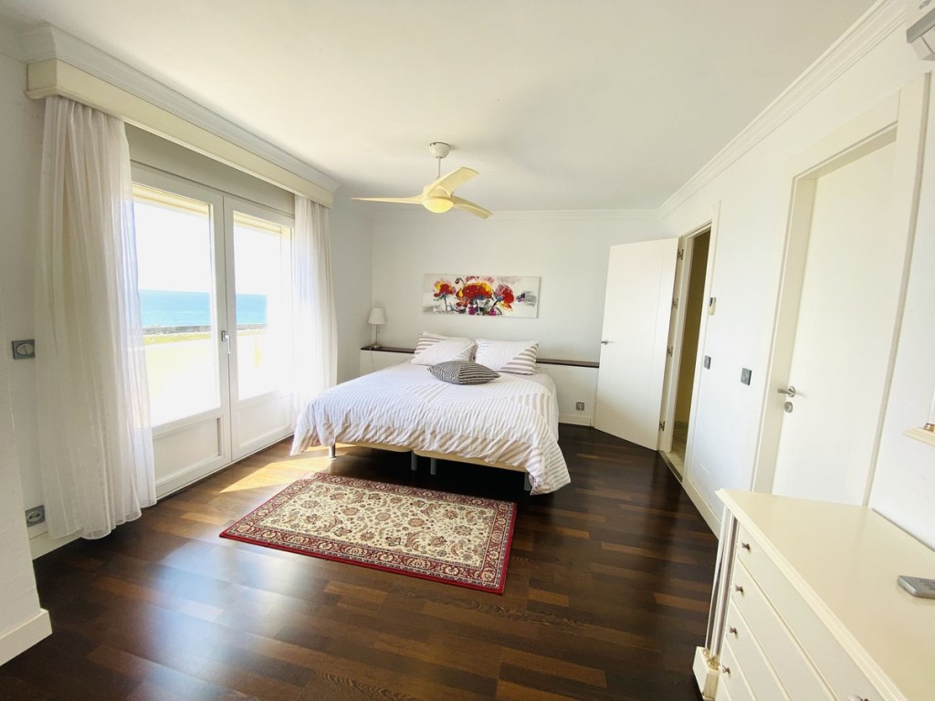 18-cc72f169493c096e712837ff5d8b6e41