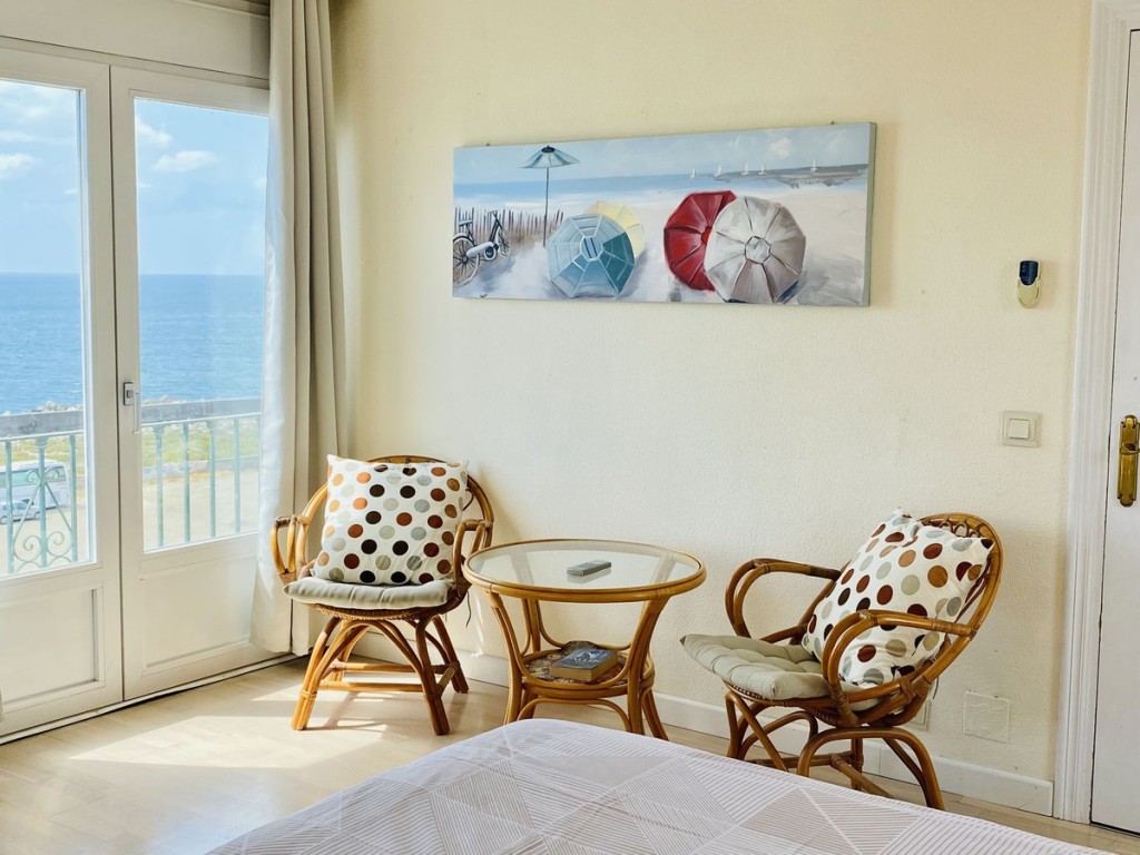 17-dd5fcd4f0eb487dfa3803f7e20814c0e