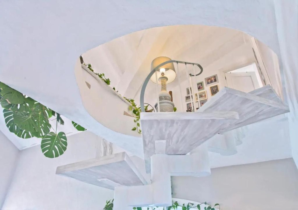 13-5fd73dea700db77384c091ca9818b1a9