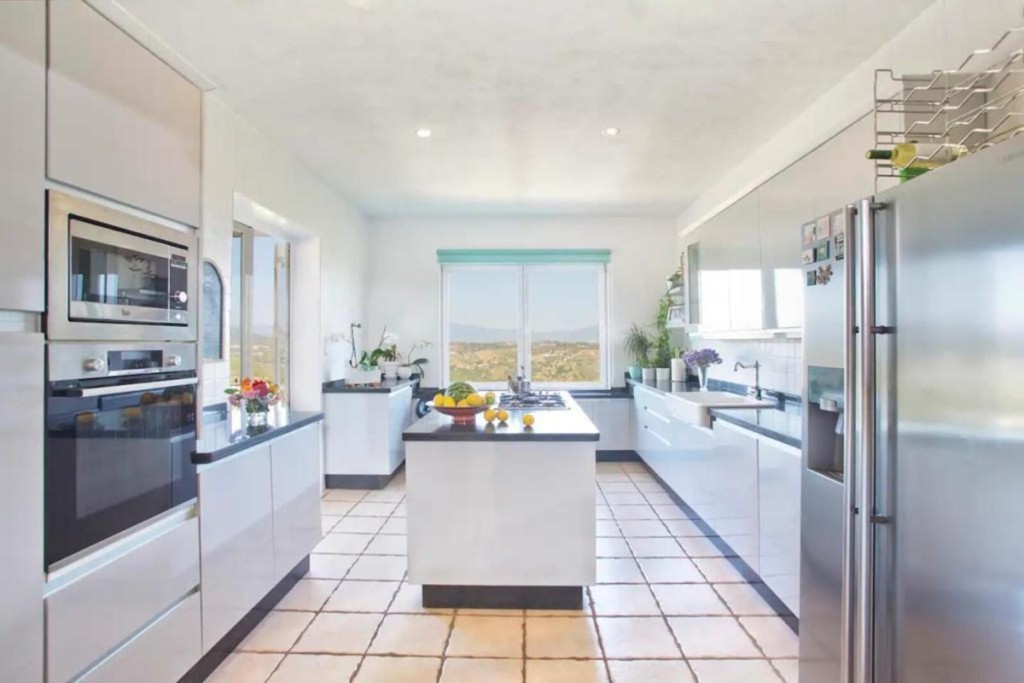 9-467d0cee5b725f3ef65f102a0c2e69c0