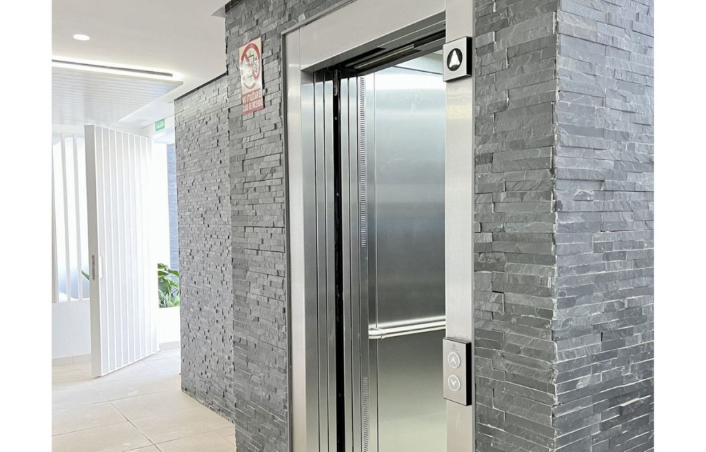 22-bcf8e6250e0bab365f900a8ac31ac040