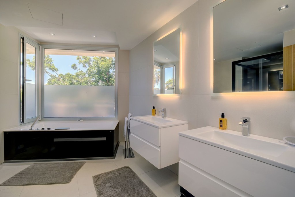 37-1d70d218e897435ff17cdff8e99bb5bf