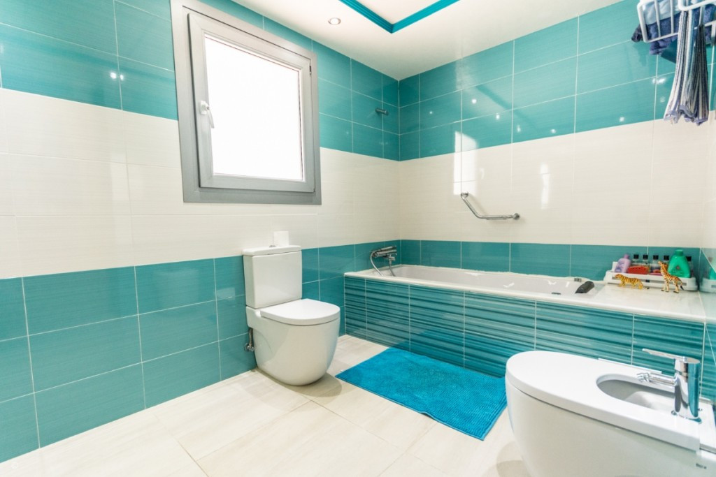 26-c684a62c9f160a1f90904dd925da0645