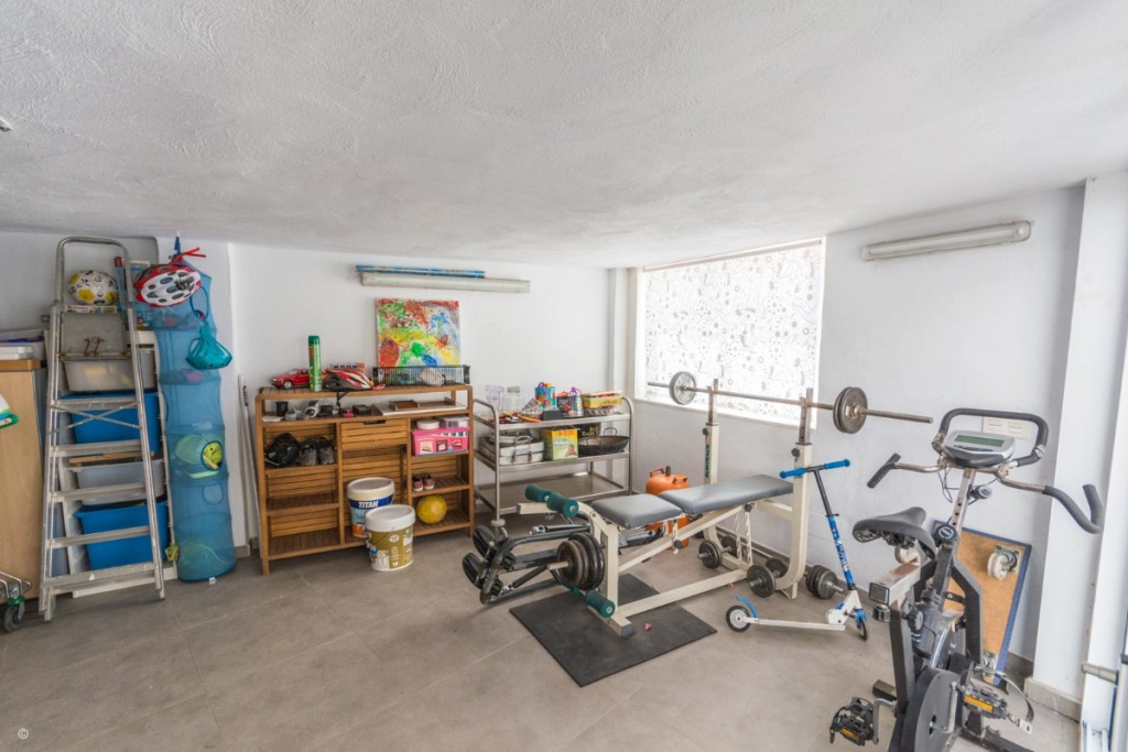 49-e4a2fb57c7644d14d3ccd34084db1526