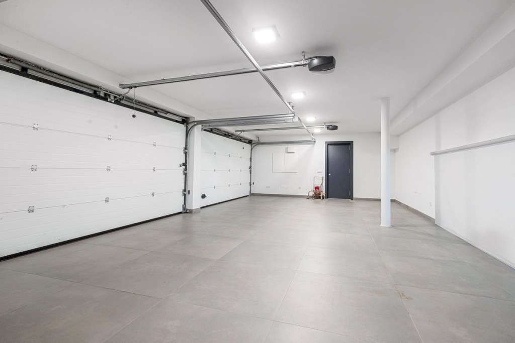 25-45e7a00e8ada30030040e20a35fbccfd