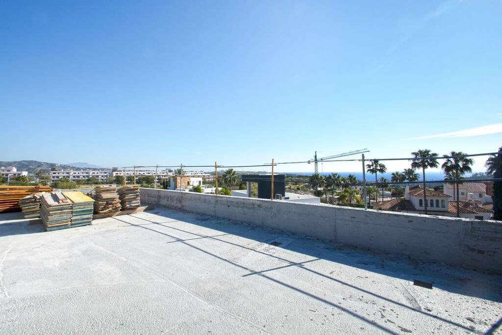 7-aa4cc561180b369757c0bb4af9886cd3