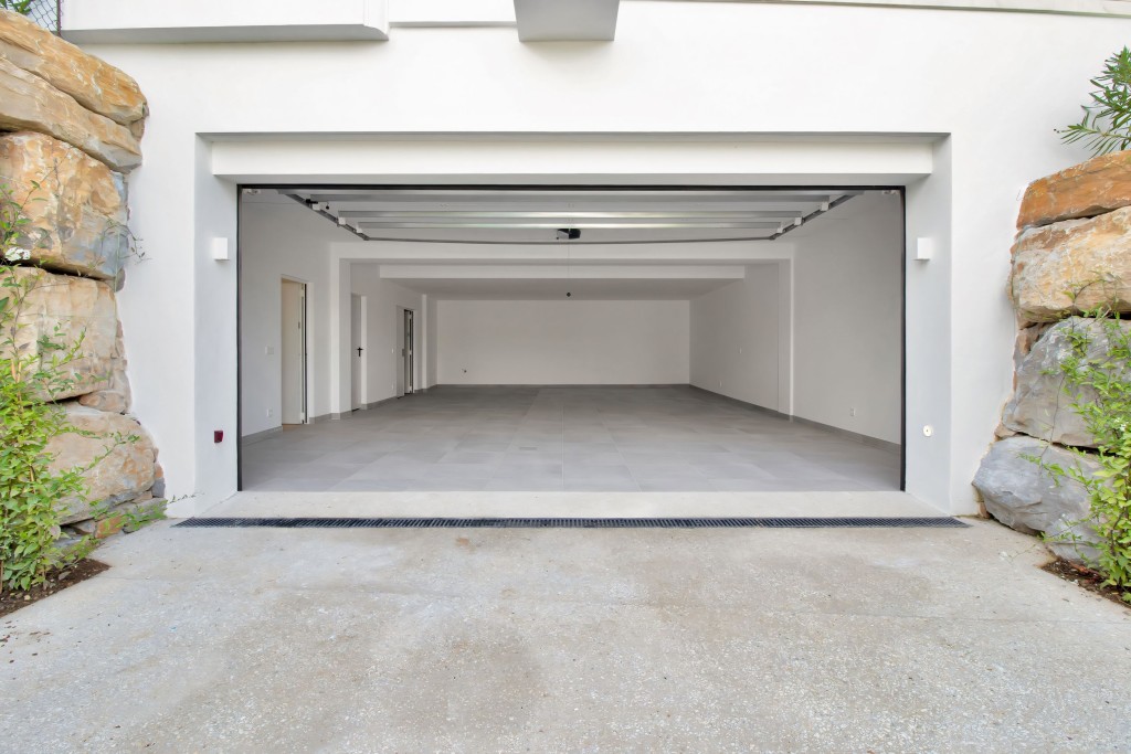 New build villa Las Lomas de Marbella Club (46)