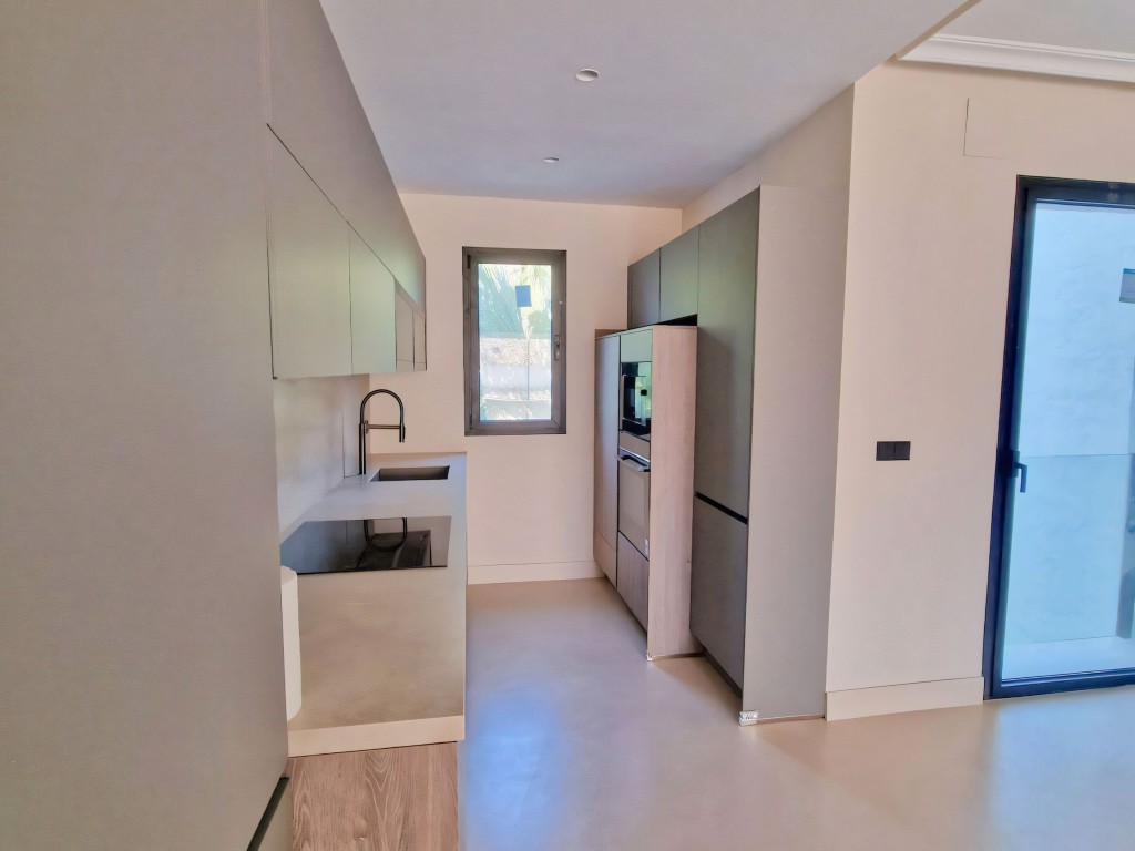 5-3595ad71cbd87be6c3643a4285ef4791_inPixio