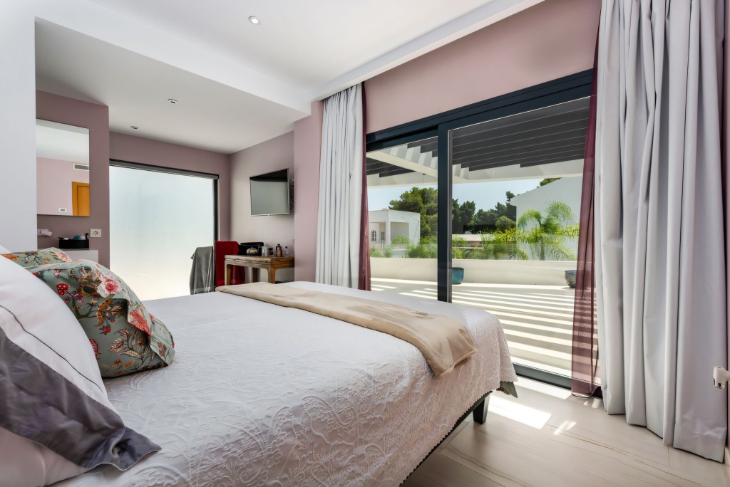 Nueva Andalucia Villa near Puerto Banus (10)