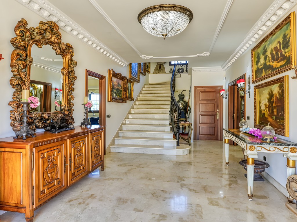 Country Mansion Alhauring de La Torre (10)