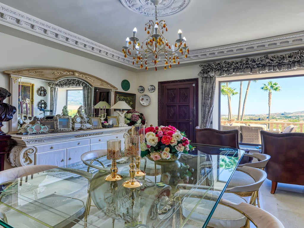 Country Mansion Alhauring de La Torre (12)