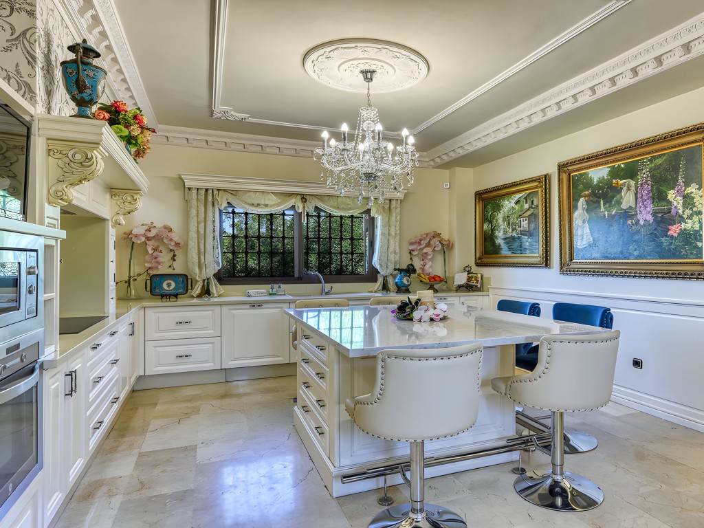 Country Mansion Alhauring de La Torre (16)