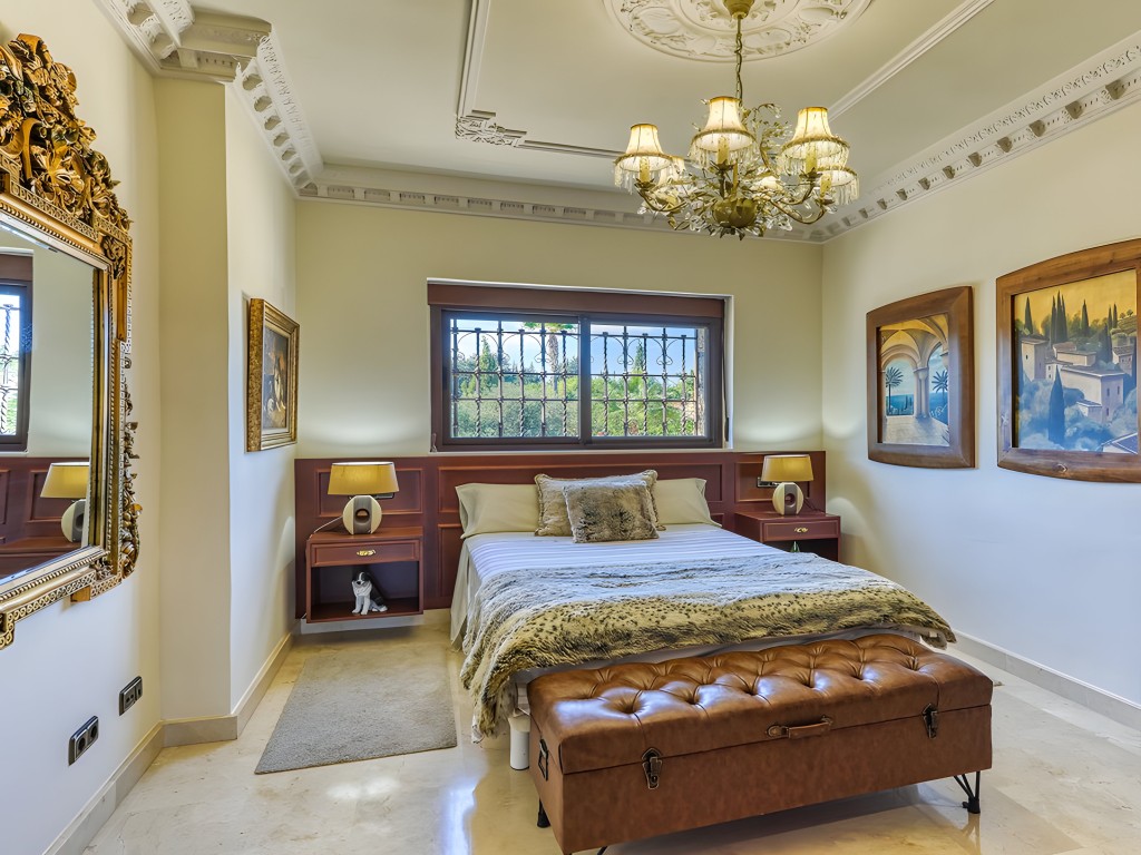 Country Mansion Alhauring de La Torre (24)