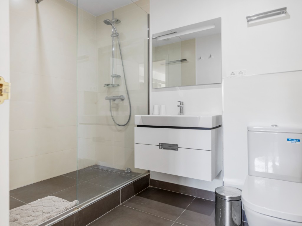 La Perla de La Heredia 5 bedroom house (16)