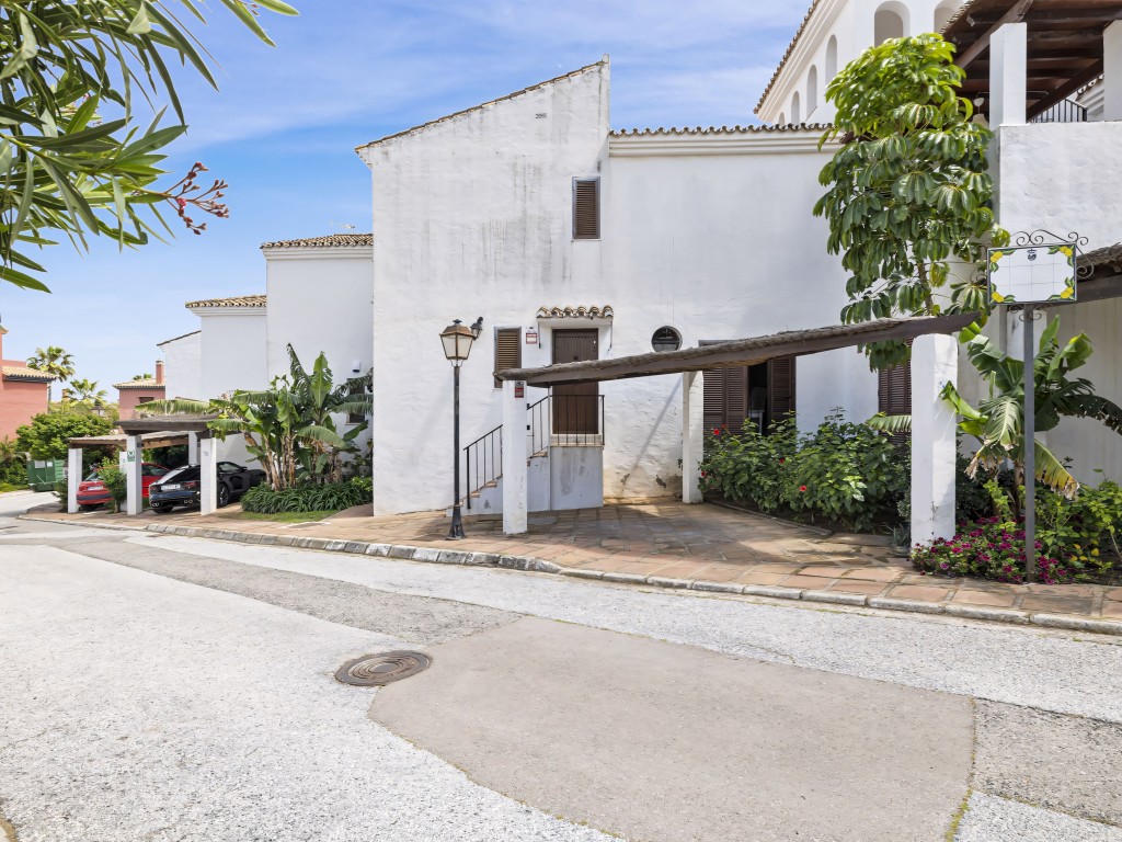Bahia Azul, Estepona, townhouse (19)
