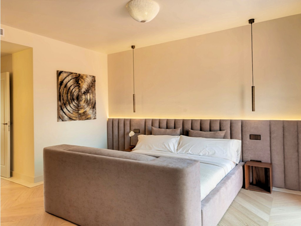 15-11d12f2f454f2f5e9b981fdd8b901d51