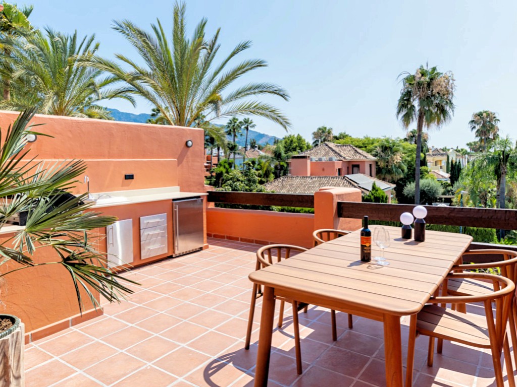 23-79897b85162c6a486c7a4d1eb46924dd