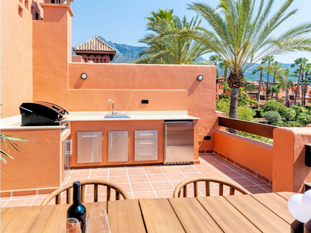 25-45e7a00e8ada30030040e20a35fbccfd