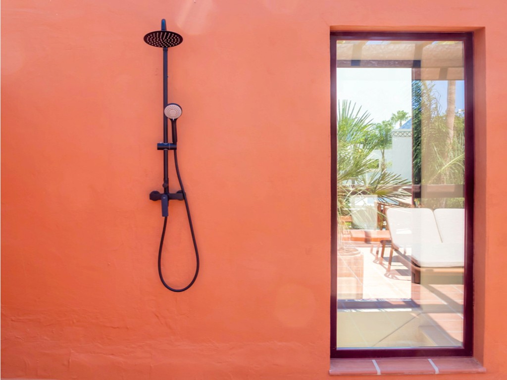 27-f6e8bc237ba13ac4c268badec6354f3d