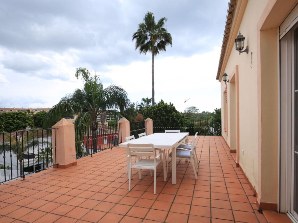 Guadalmina Alta Villa (28)