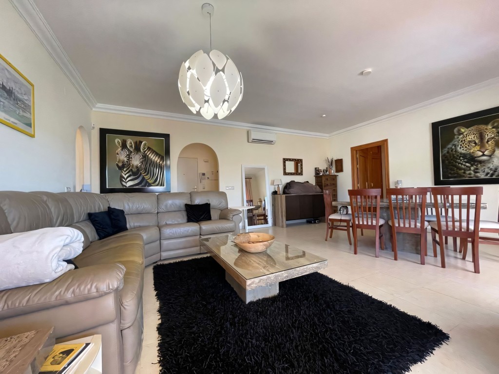 La Cala Hills 3 bedroom penthouse (38)