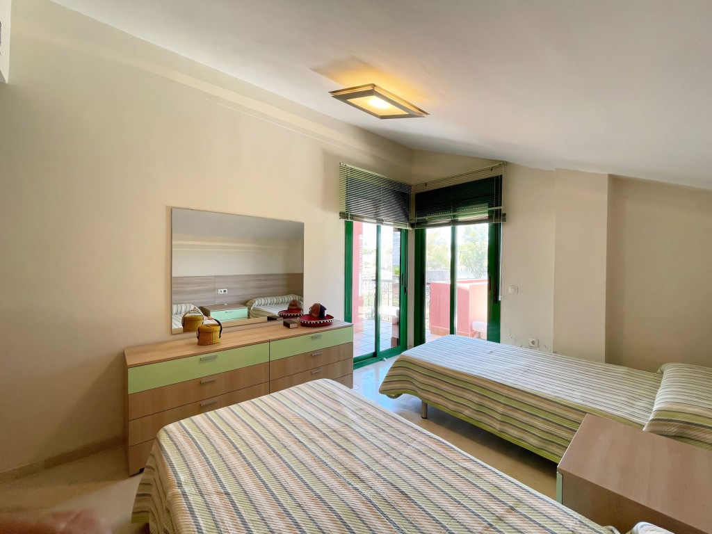 Torreblanca 4 bedroom apartment (6)