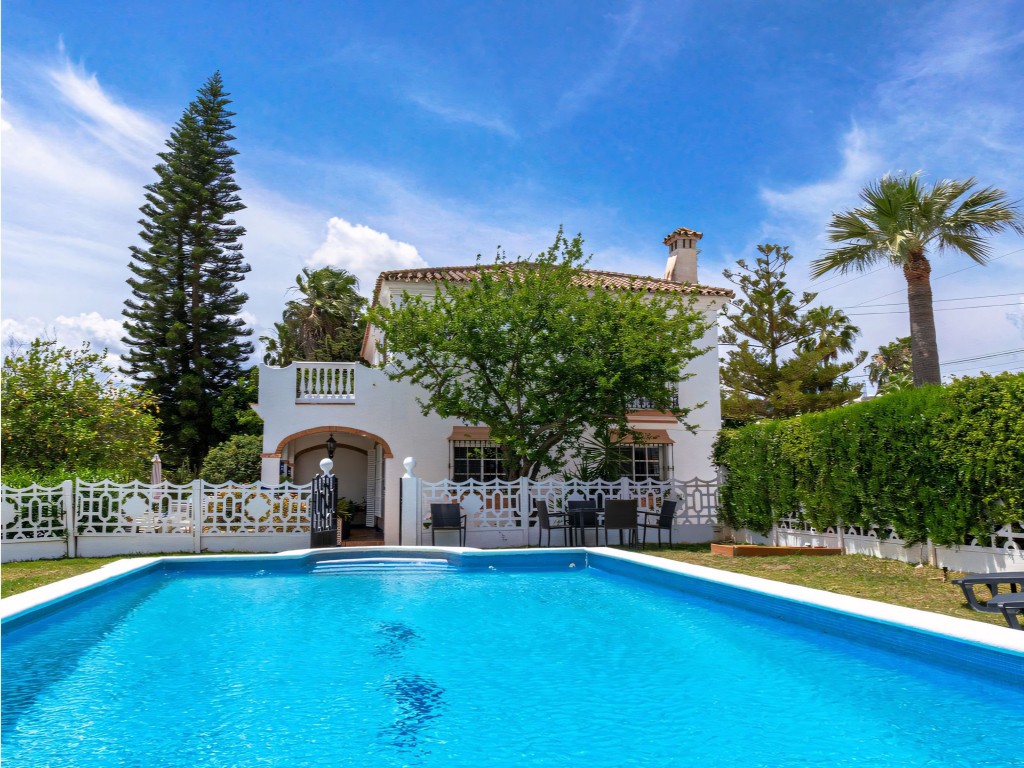 Alhaurin de La Torre country house (1)