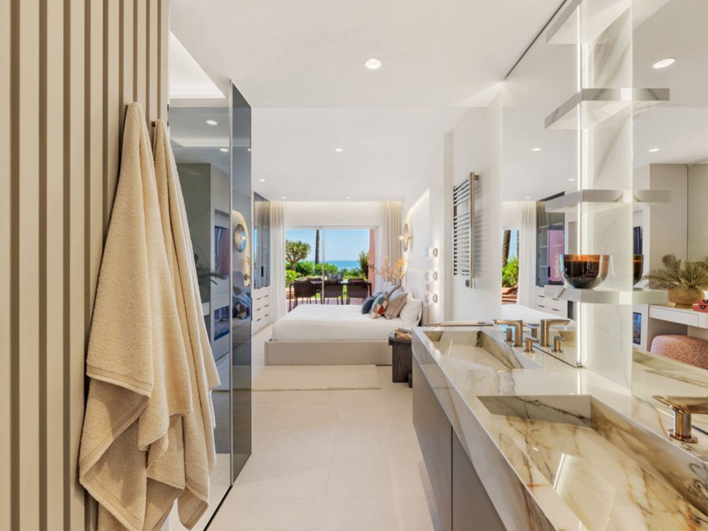 Menara Beach (8) (Custom)