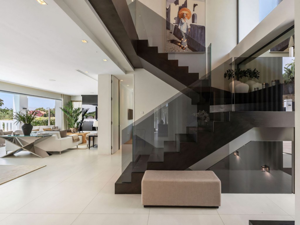 Nagueles Luxury Villa (10)