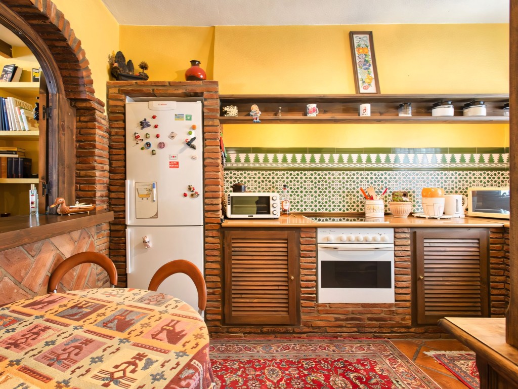 Benahavis Character Town Centre Townhouse (10)