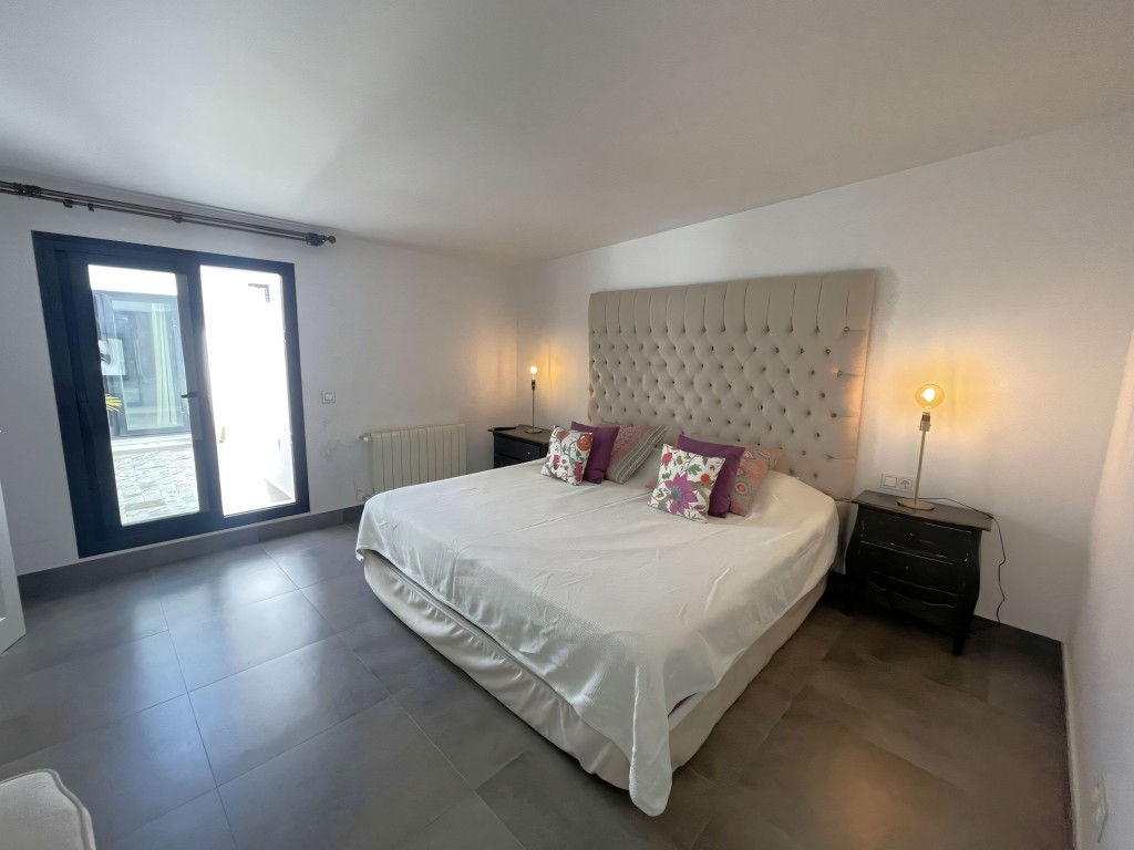 San Pedro Villa For Sale (39)