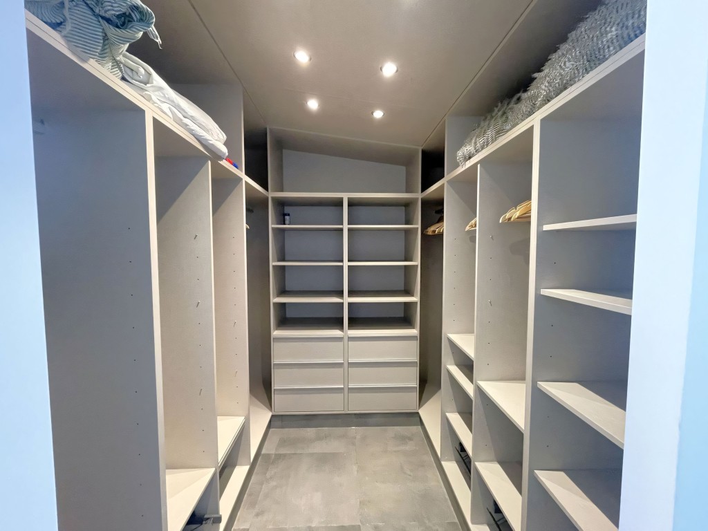 San Pedro Villa For Sale (44)