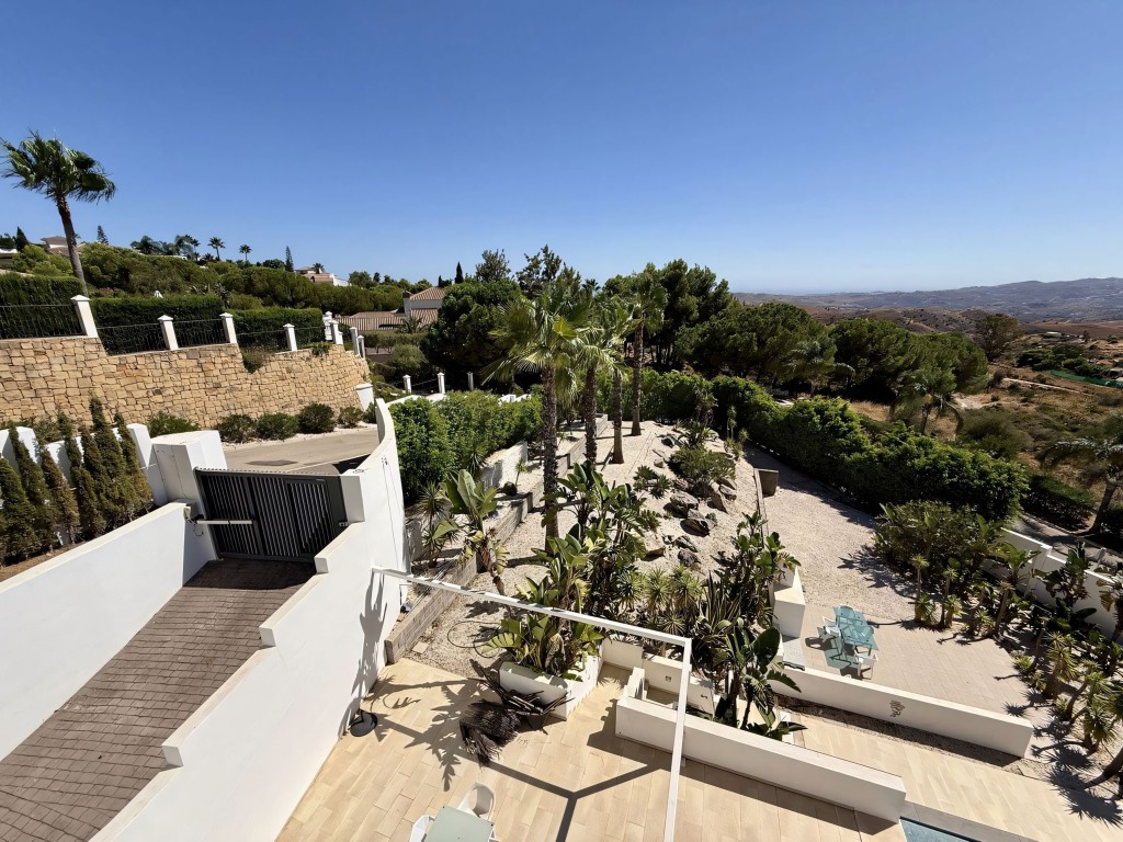 Villa for sale Valtocado Mijas (4)_inPixio