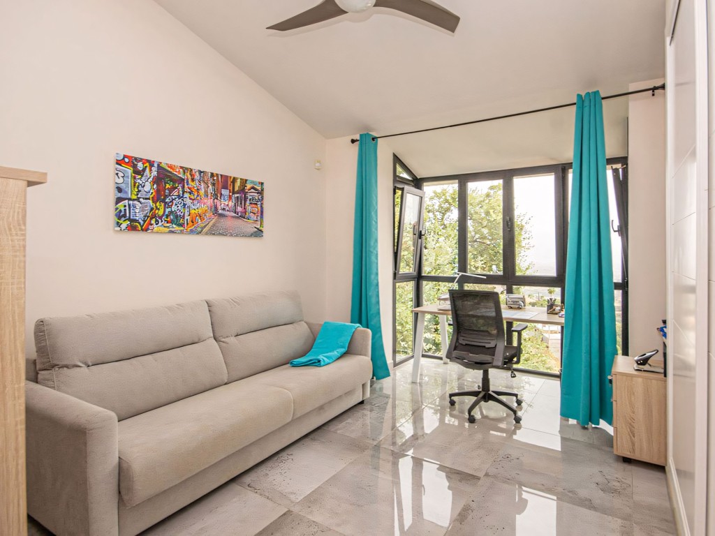 La Mairena villa for sale (3)