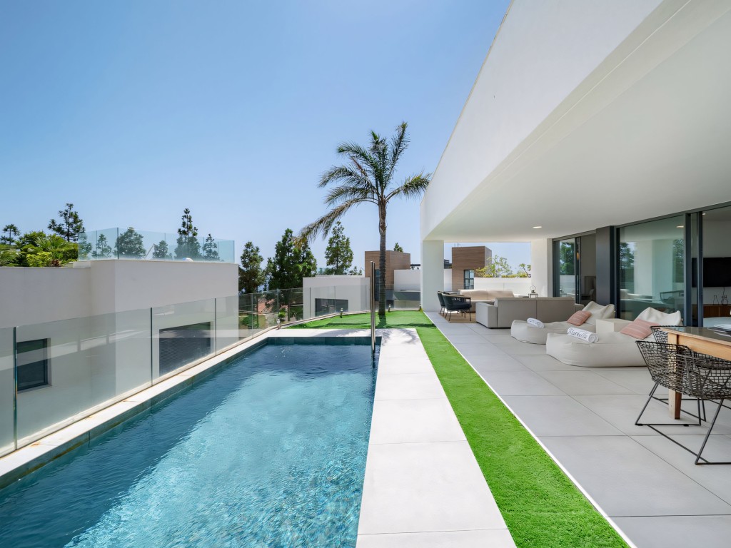 Artola Homes Cabopino (11)