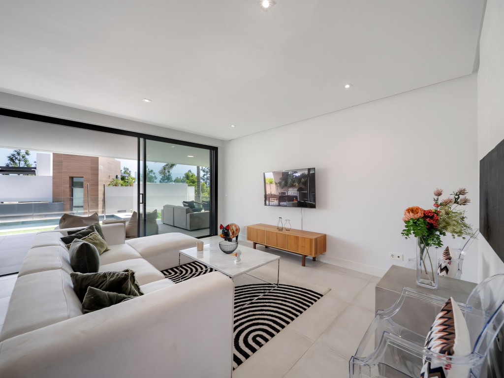 Artola Homes Cabopino (27)