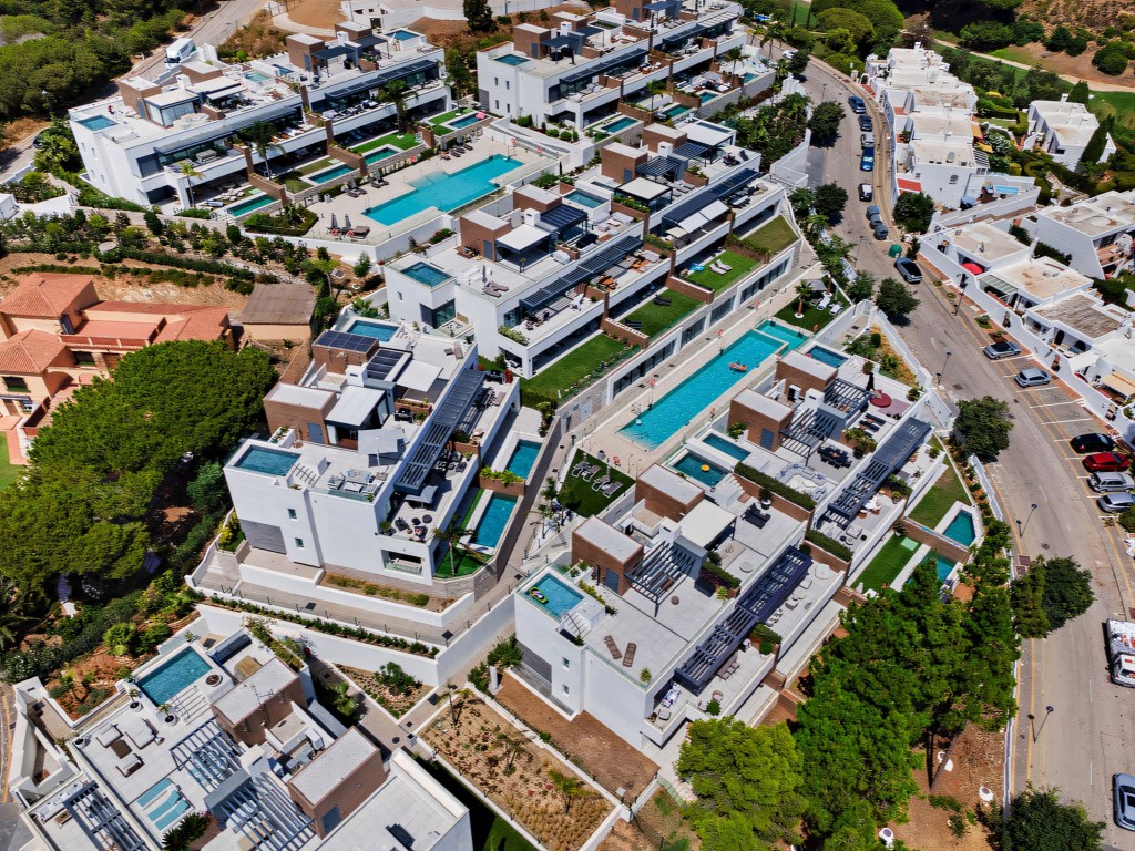 Artola Homes Cabopino (1)