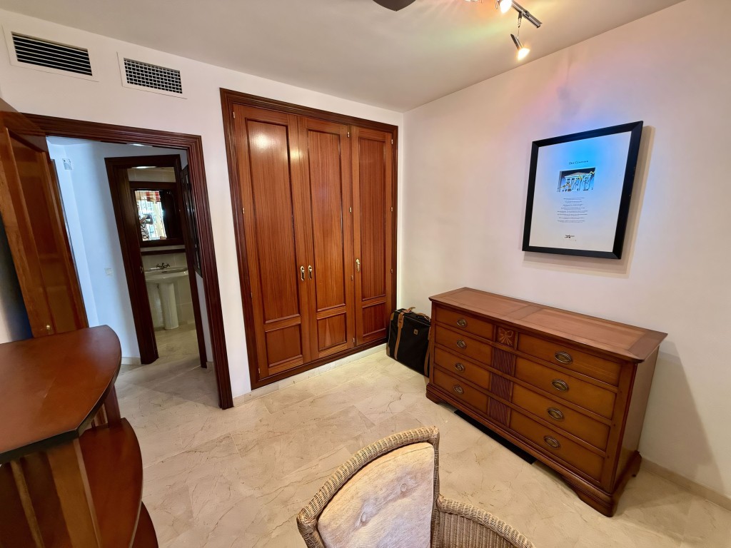 Semarango Beach Marbella (5)