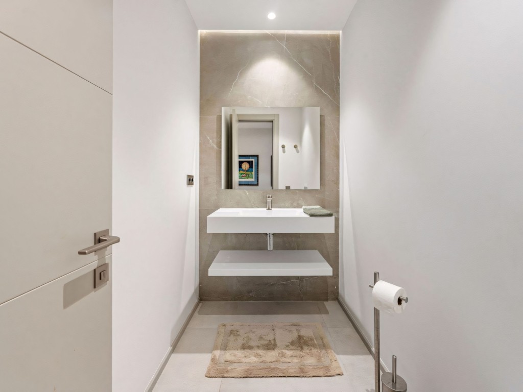 Nueva Andalucia luxury villa (41)