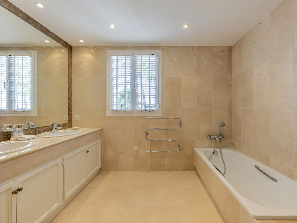 La Reserva de La Quinta Villa (28)