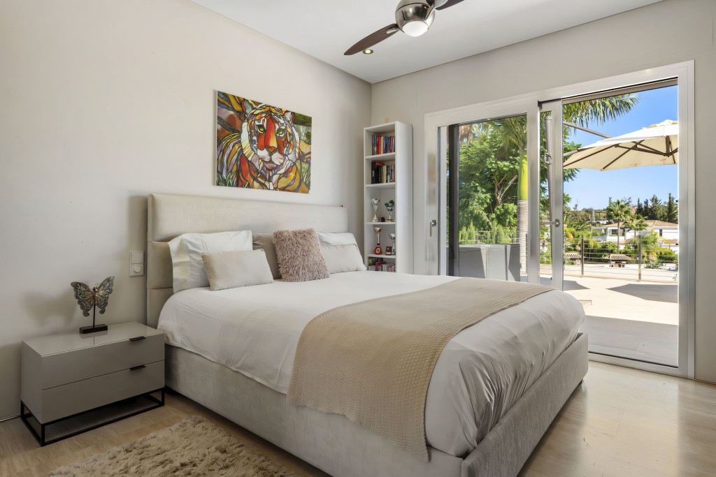 29-7c2f312881aea9bbe9ddaeb9640e2c9a