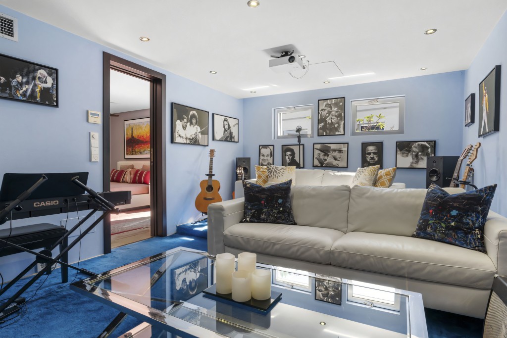 40-f31507287178c6a03c2c34ff88cc832c