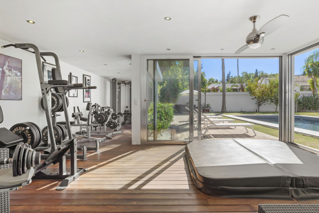 24-613bbc26f32d7013d348ef202dd30a43