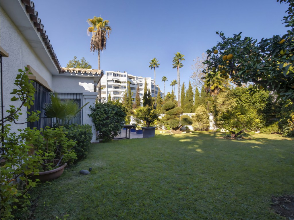 Guadalmina Alta Villa (8)