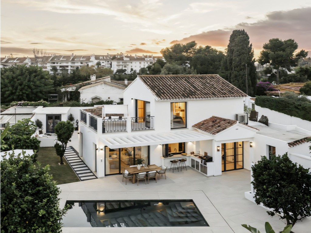 San Pedro beachside villa (18)