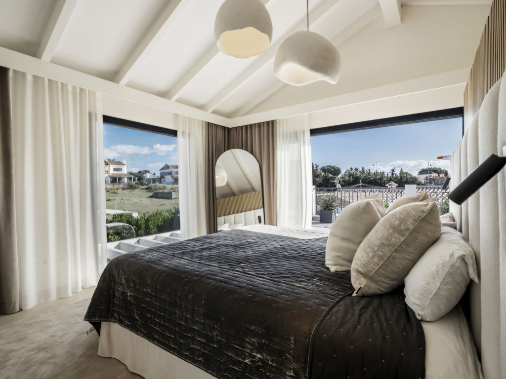 San Pedro beachside villa (32)