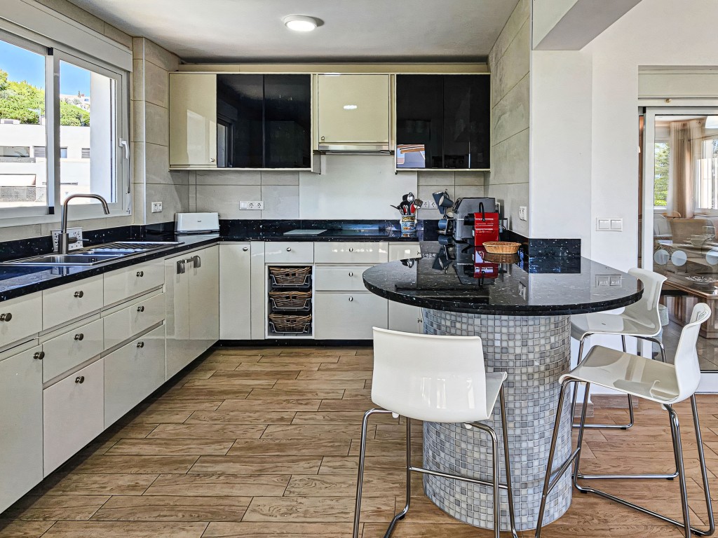 Riviera del Sol Villa for sale (14)